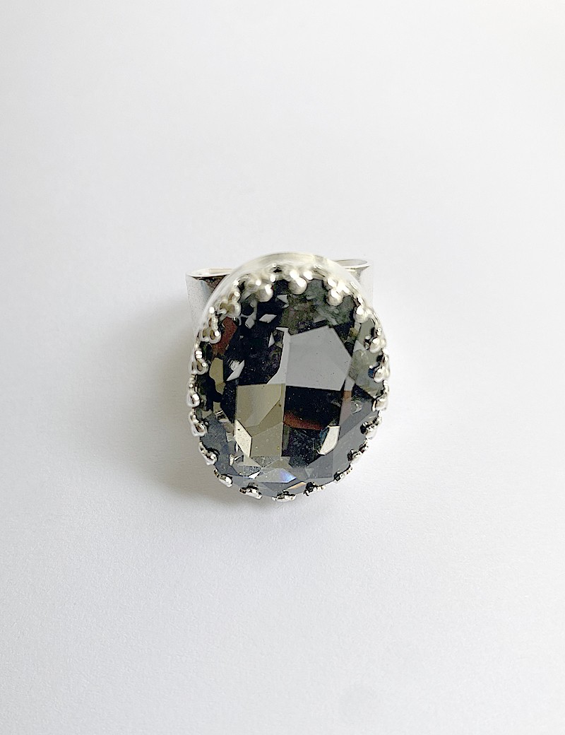 bague verre gris